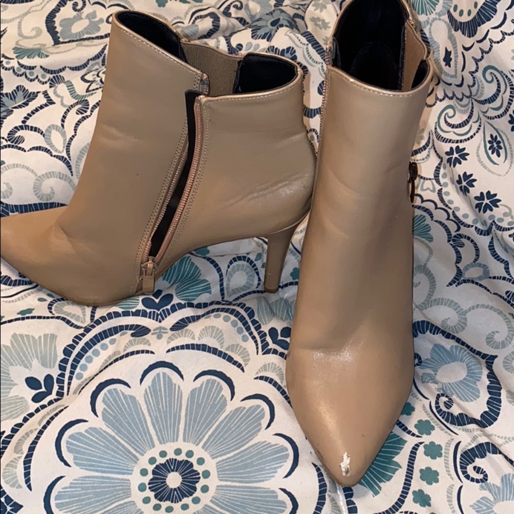 Tan heeled booties